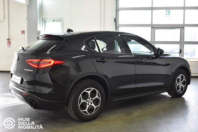 ALFA ROMEO Stelvio 2.2 Turbodiesel 190 CV AT8 Q4 Super Business